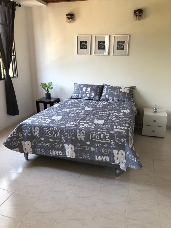 Habitaciones Independientes Cerca Al Aeropuerto 1 Cartagène Extérieur photo